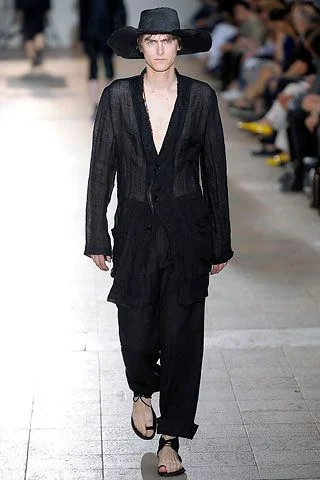 Look 18